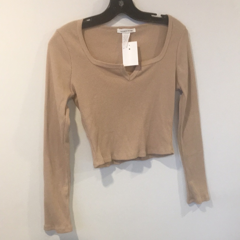CAUTION TO THE WIND Women’s Long Sleeve Beige Crop Top